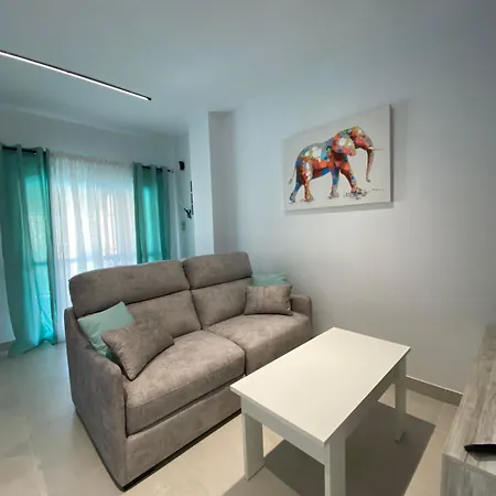 Playa La Barrosa, Alojamientoslola Apartment